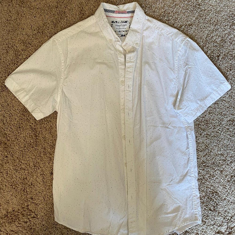White polka dot Short sleeve Button Down